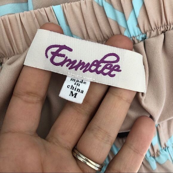 3/$30 Emmelee Printed Turquoise Tan Mini Skirt M - Picture 5 of 5